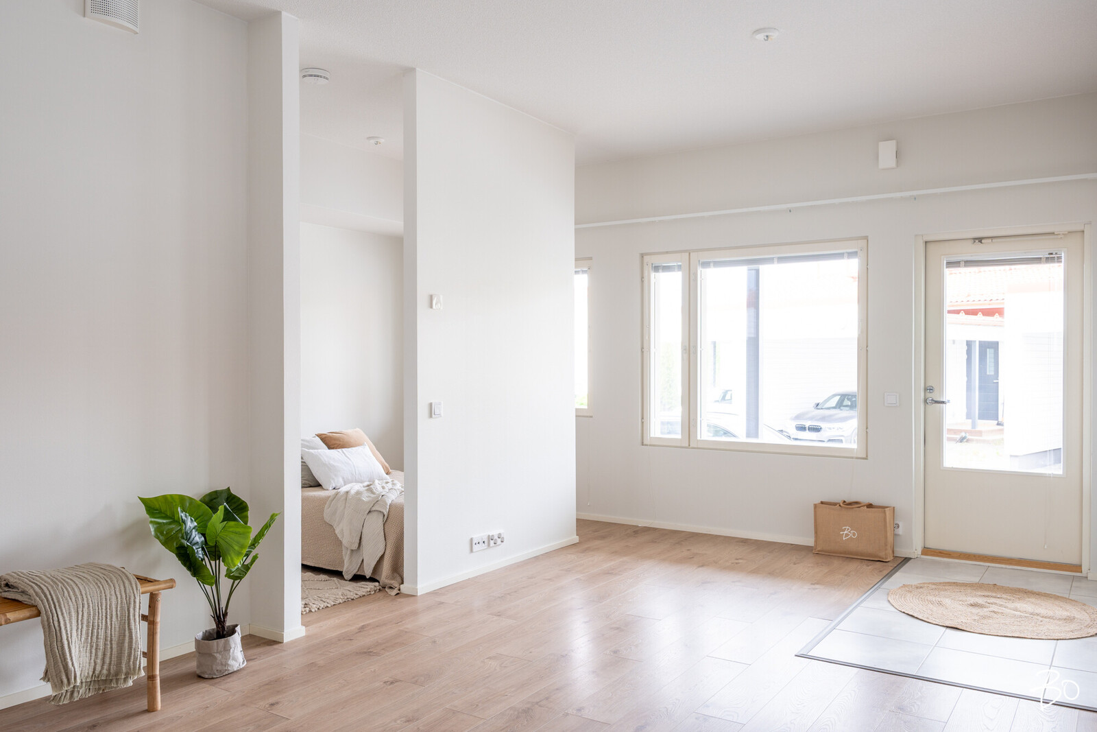 Kirkkokallionkatu 6 - bild 1