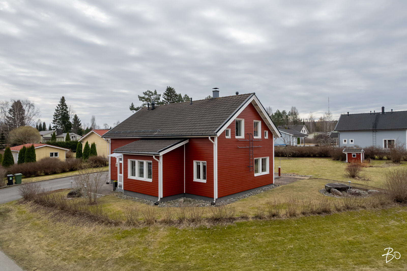 Ruusunpunantie 10 - kuva 43