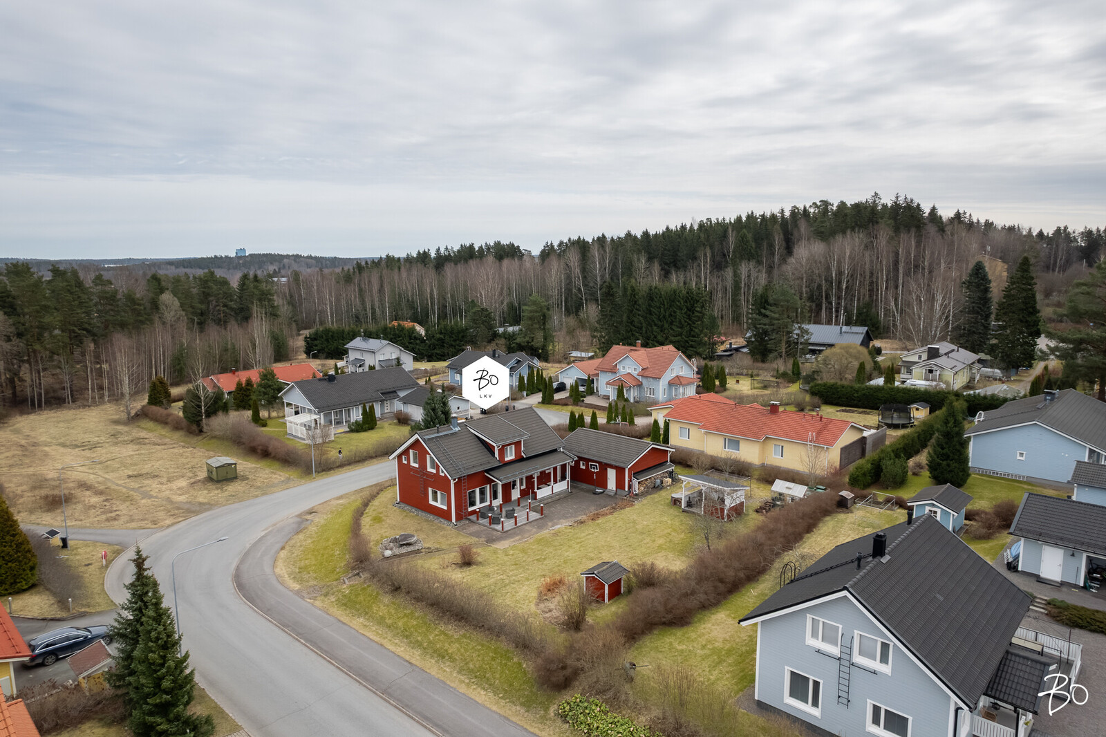 Ruusunpunantie 10 - kuva 1