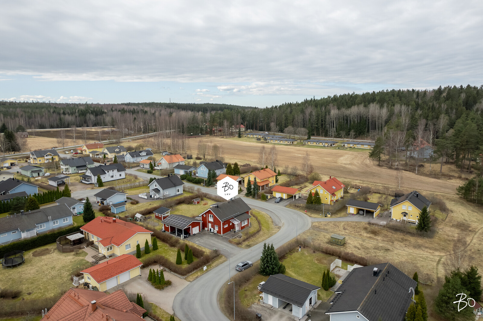 Ruusunpunantie 10 - kuva 48