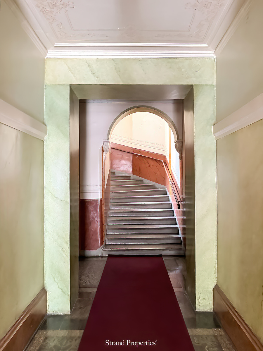 Image 32
