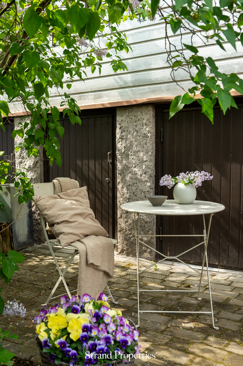 Image 28