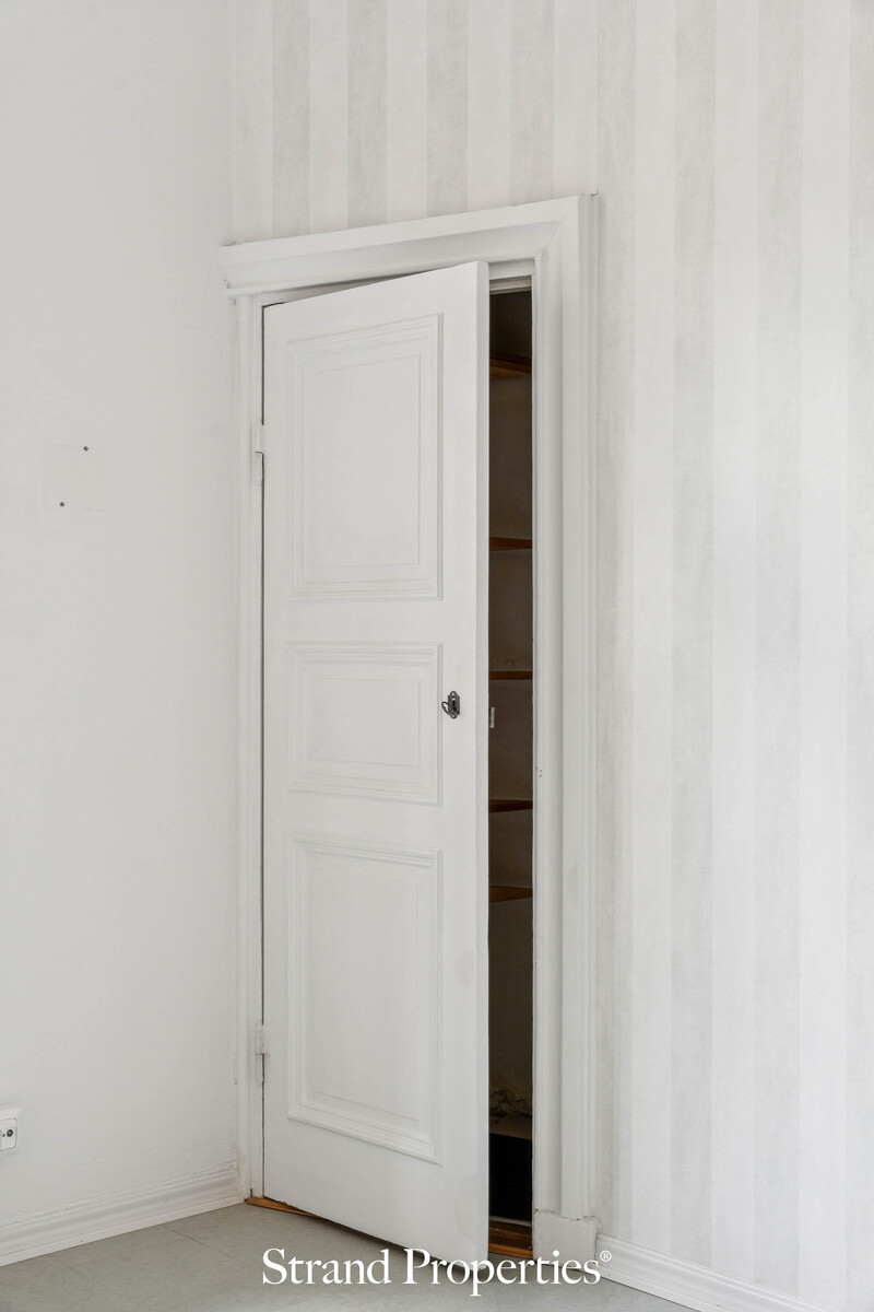 Image 28
