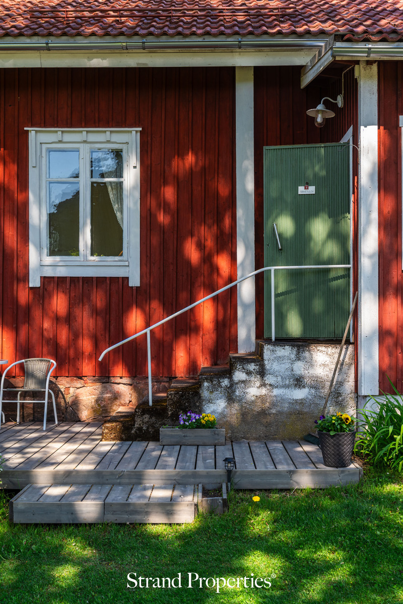 Image 32