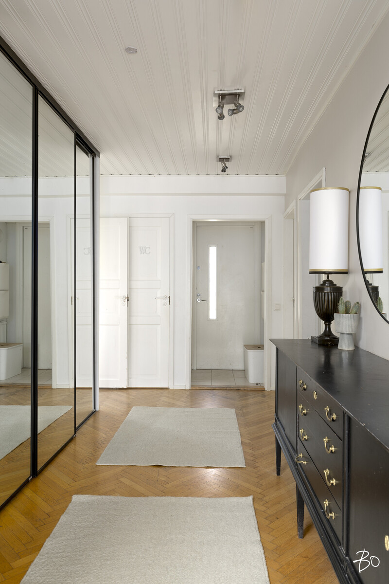 Tuiskutie 9 - kuva 14