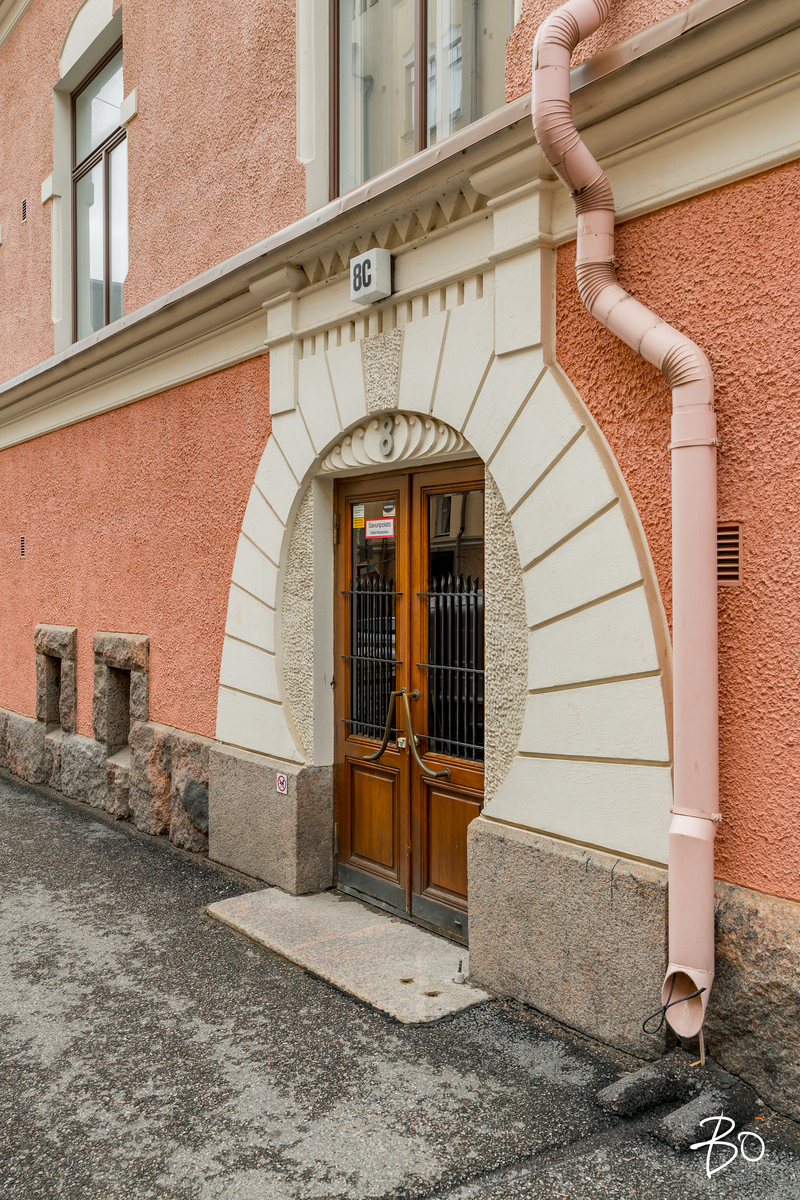 Neitsytpolku 8 - kuva 32