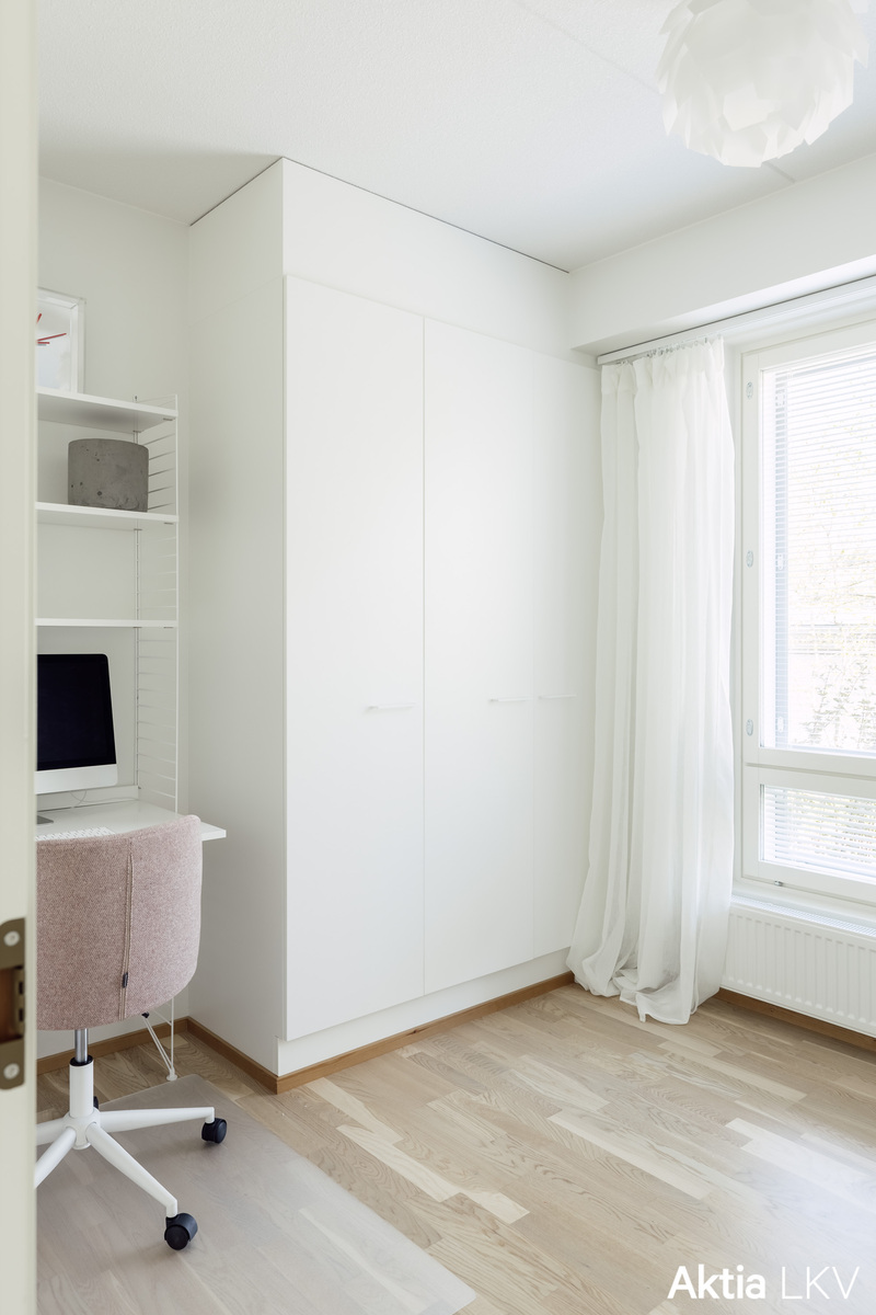 Pienempi makuuhuone tai lastenhuone