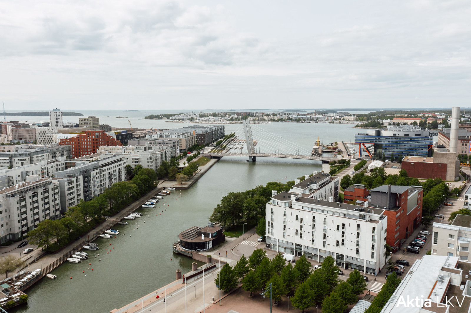 Vähän Ruoholahtea ja Jätkäsaarta