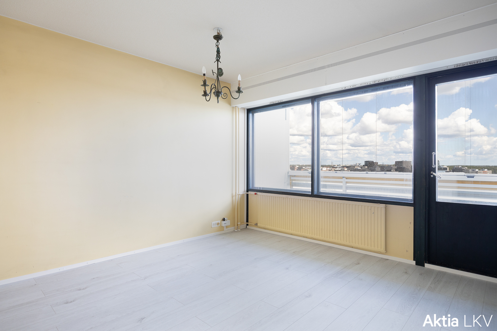 huoneisto kaipaa vain pientä pintaremeonttia