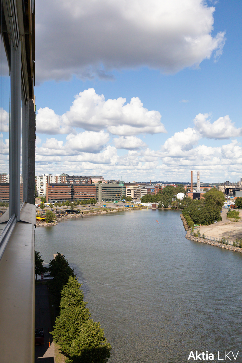 Näkymät Hanasaaren suuntaan