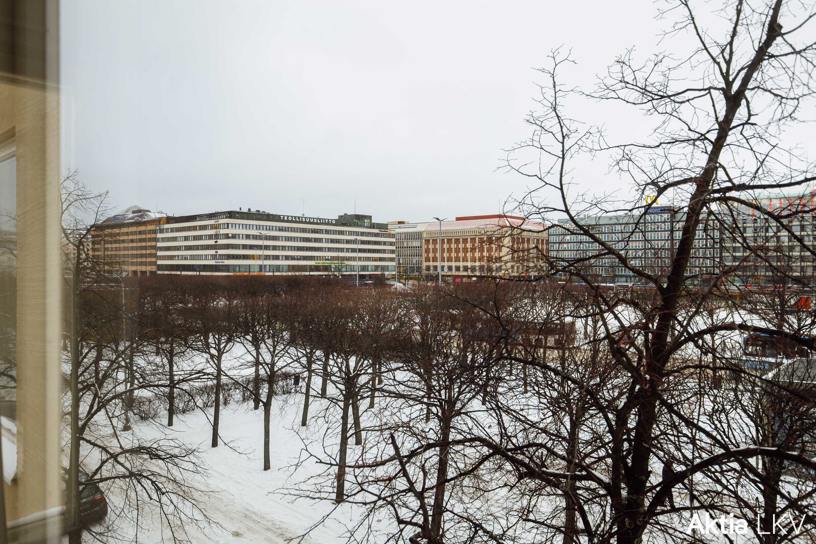 Erkkeri ikkunan näkymät talvella