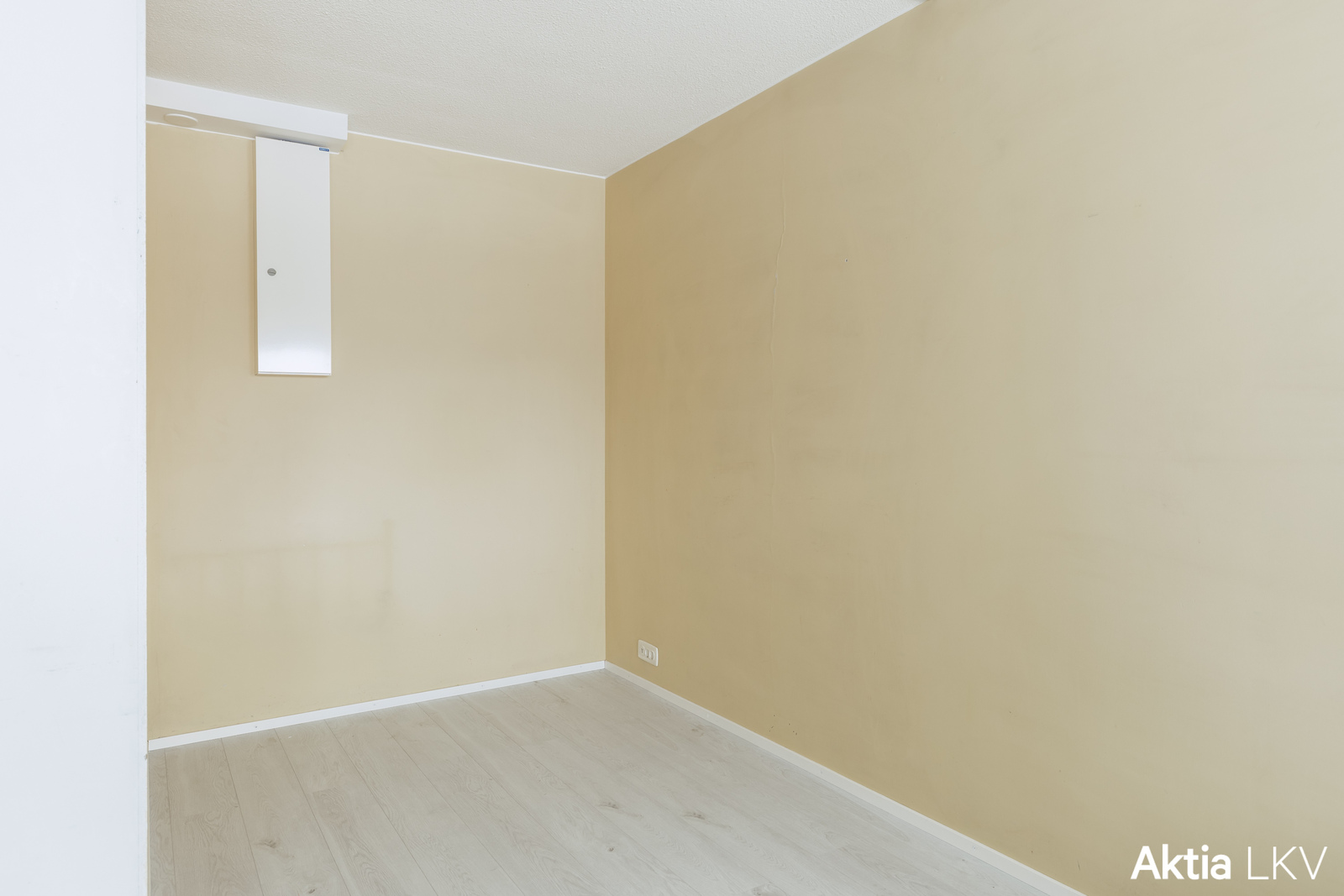 Makuualkovi lev 200 cm x syvyys 212 cm