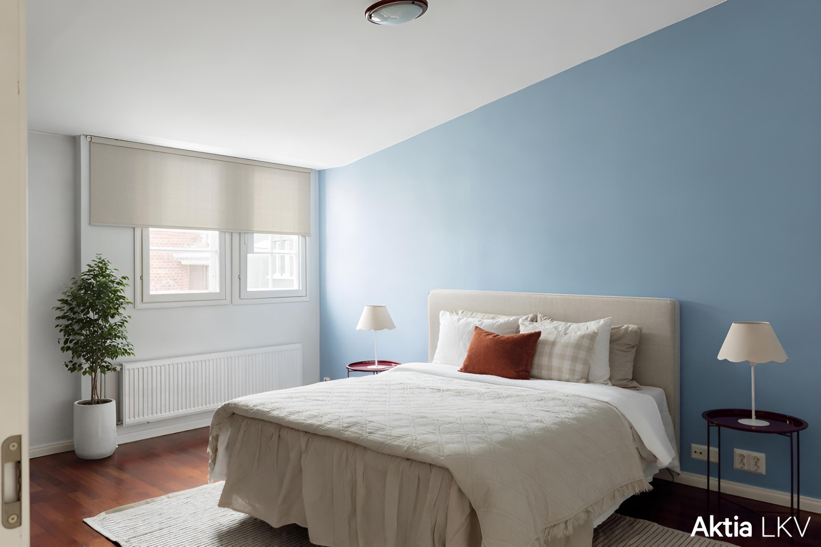 Päämakuuhuone oh:n vieressä, kuva 1 (digistailattuna)