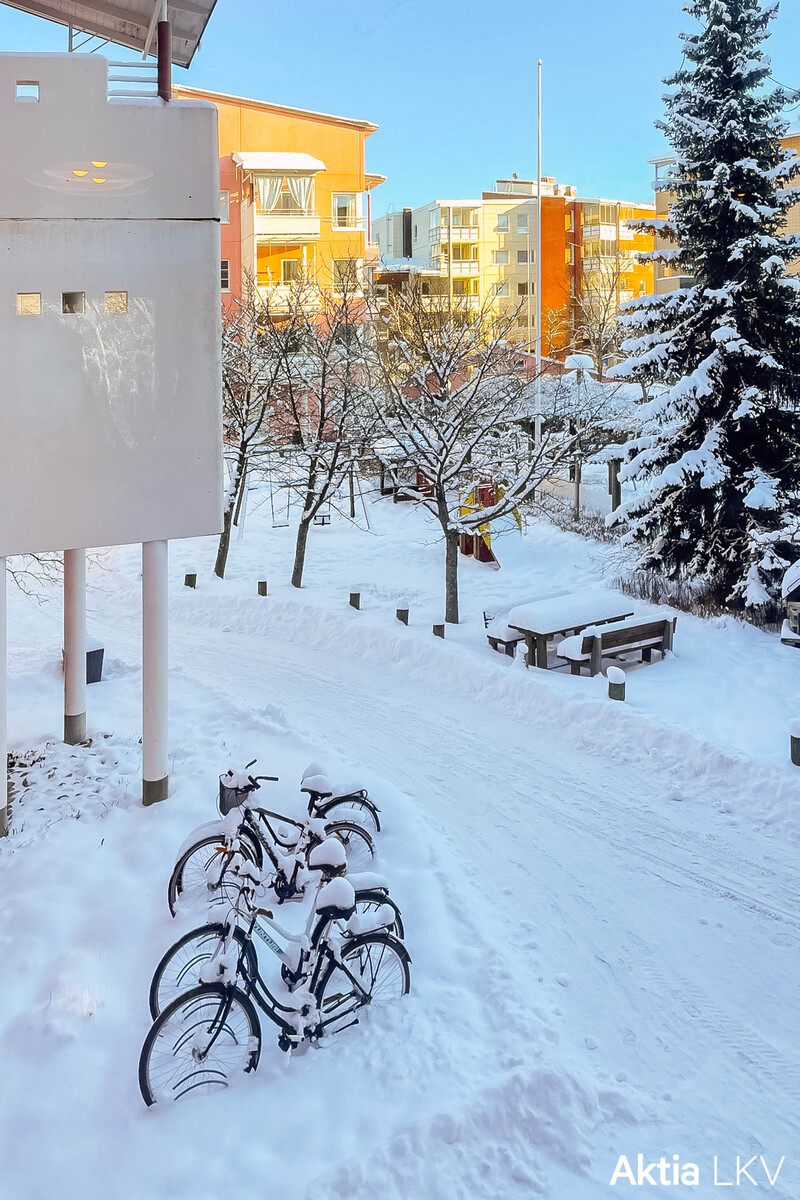 näkymä sisäpihalle