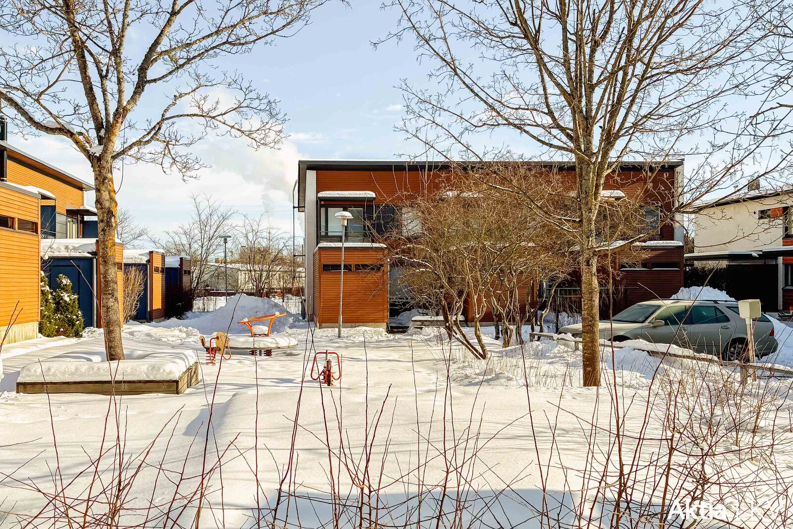 taloyhtiön leikkipaikka