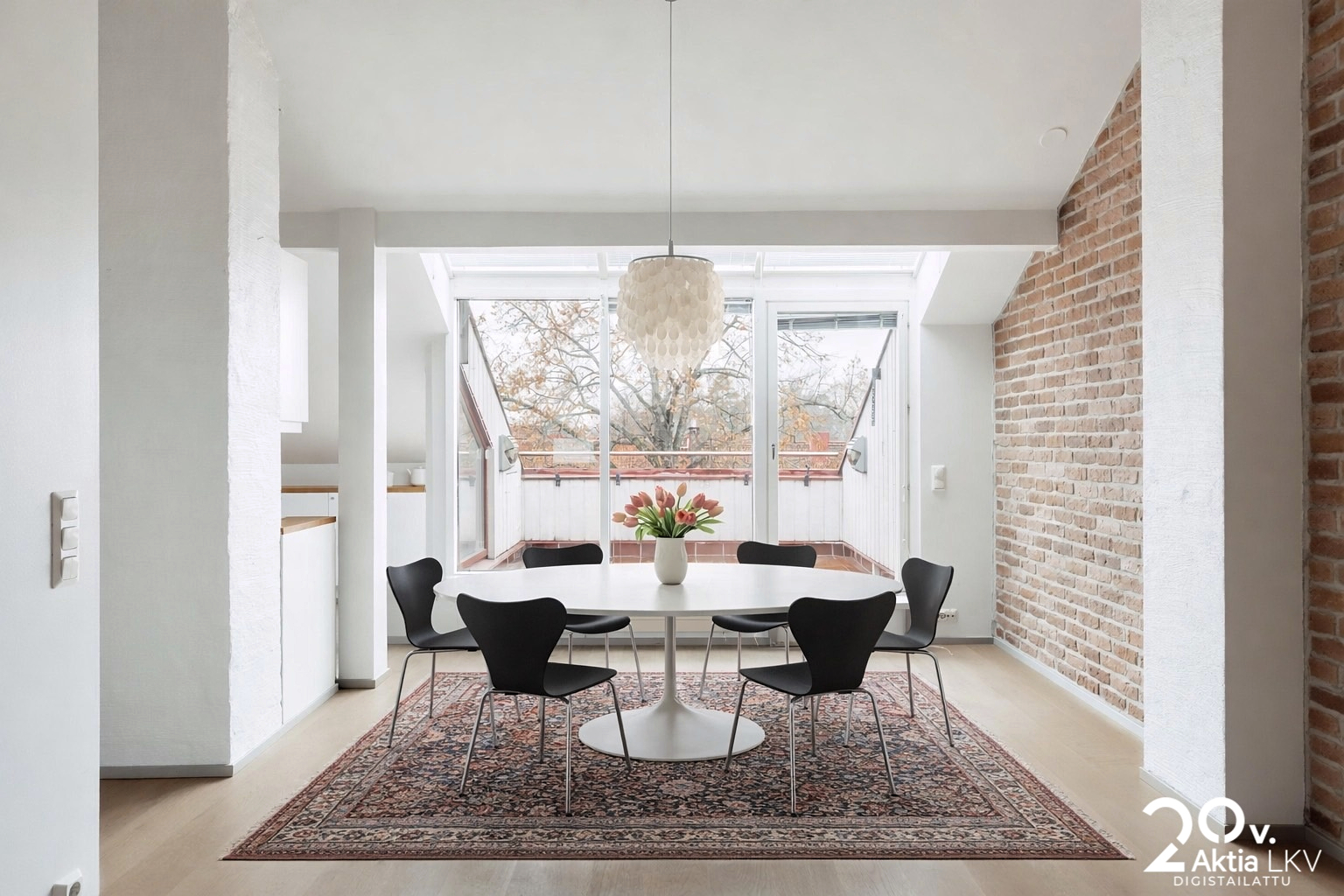 Oh ja parveke digistailattuna