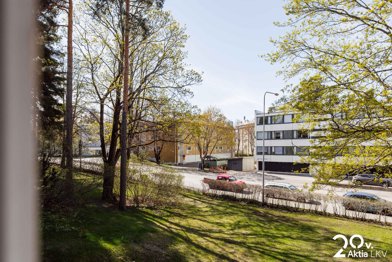 näkymä Laajasuontien suuntaan