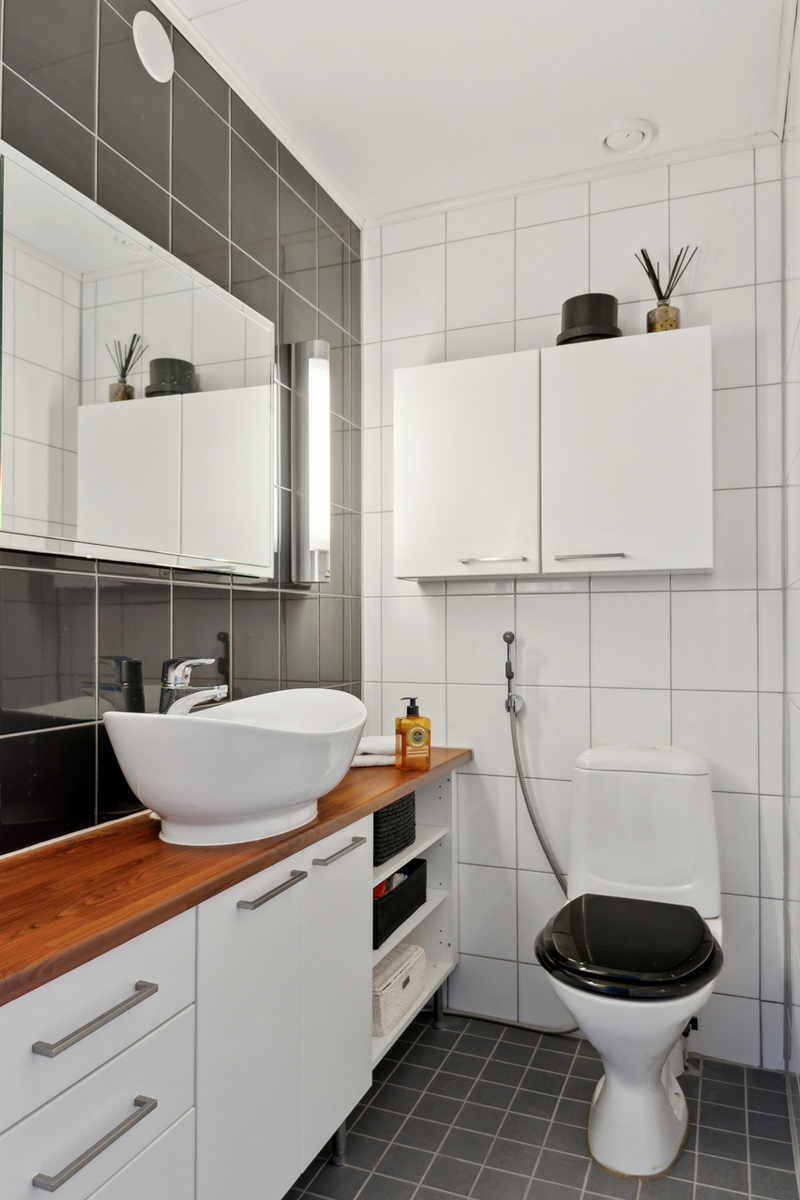 Yläkerran wc