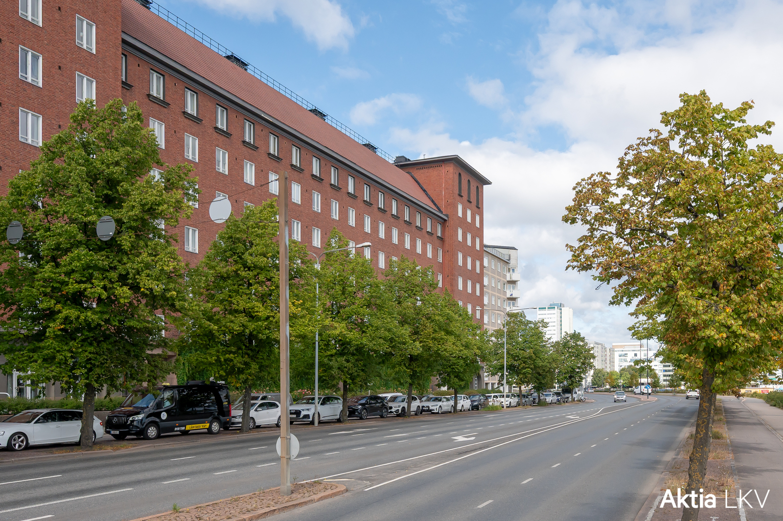 Pohjoisranta 20, A-rappu vasemmalla