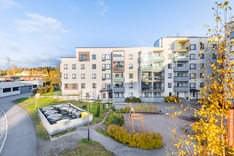 Kolmikallionkuja 3, Vantaa (Pähkinärinne), Kuva 1, esikatselu