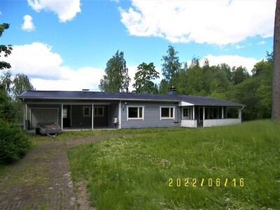 Hiidenpuronkaari 1, 5-6, kx2, kph, s, autotallx2, kellari
