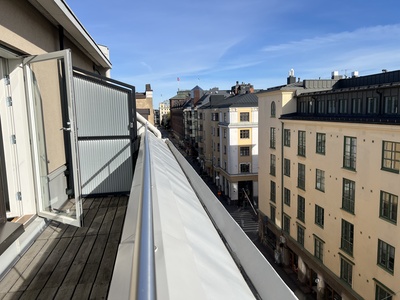 Lönnrotinkatu 19, Kamppi, Helsinki