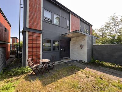 Krattivuorentie 12, Laurinlahti, Espoo