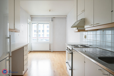 Eteläinen Rautatiekatu 16 a, Kamppi, Helsinki