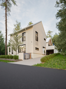 Varjakanvalkama 68 A, Vartioharju, Helsinki