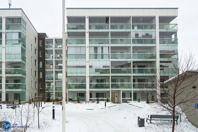 Larin Kyöstin polku 2, Veräjämäki, Helsinki