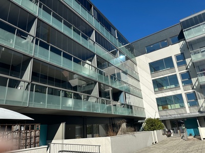 Suurpellon Puistokatu 8, Suurpelto, Espoo