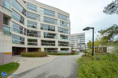 Suvikummuntie 1, Tapiola, Espoo