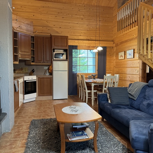 Lomahuoneisto, Hankikuja 2, Rukatunturi, Ruka Rukatunturi, Vuosseli, 2mh, tupa, k, ph, wc, s + parvi, 84,00 m², 32 000,00 €