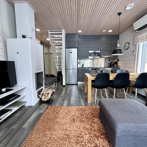 Lomahuoneisto, Peräkorventie 12, Rukatunturi, Ruka Vuosseli, Uuttusuo, Huoneisto B 2 Tupakeittiö+2mh+wc/khh,saunaos+parvi, 74,40 m², 199 000,00 €