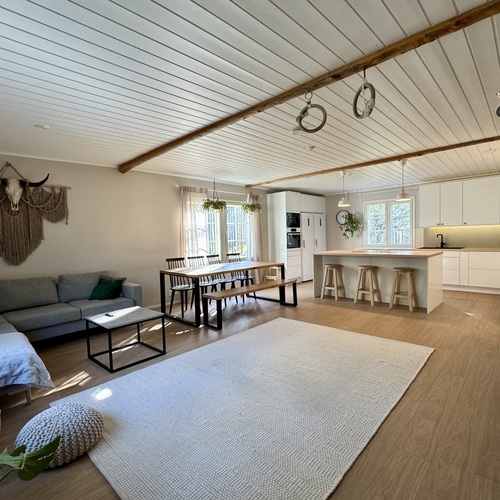 Omakotitalo, Kajaanintie 64e, Kuusamo, Sänkikangas, 3mh, tupak, ph,khh, s, erillinen wc, halli / vararastotilat, 144 m², 235 000 €