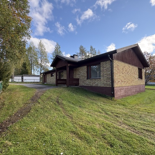 Omakotitalo, Oravantie 21, Kuusamo, Kirkonkylä, 2 mh, oh, k, khh, ph, s, at, 113 m², 800 €/kk