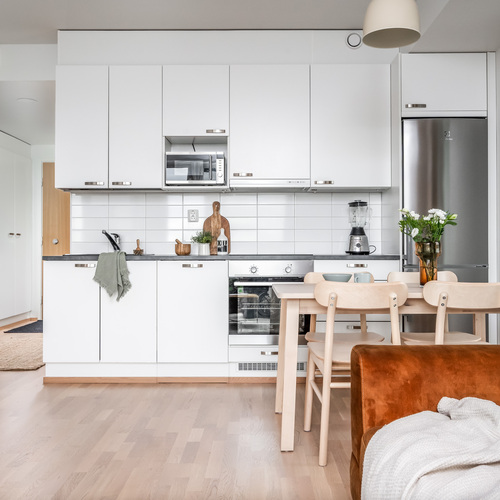 Kerrostalo, Rautatienkatu 80, Oulu, Etu-Lyötty, 2h,kt,s, parveke, 48,00 m², 850,00 €/kk