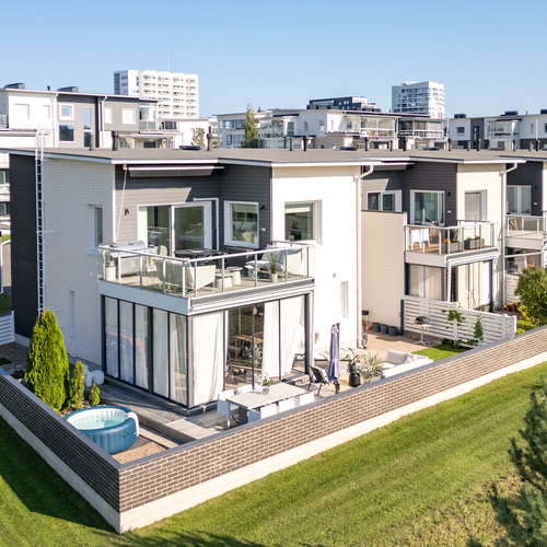 Erillistalo, Pitkänmöljäntie 33, Oulu, Toppilansaari, 4h, k, kph, s, terassi ja kattoterassi, 120 m², 479 000 €