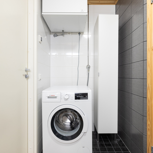 Kypyhuoneessa paikka pesutornille