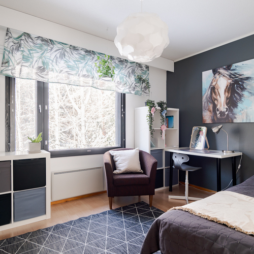 Makuuhuone 2 yläkerta