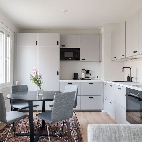 Kerrostalo, Hatanpään valtatie 4, 33100, Keskusta, 5h, k, kph/wc, vh, eril.wc, p.lasitettu, 113,50 m², 528 000,00 €