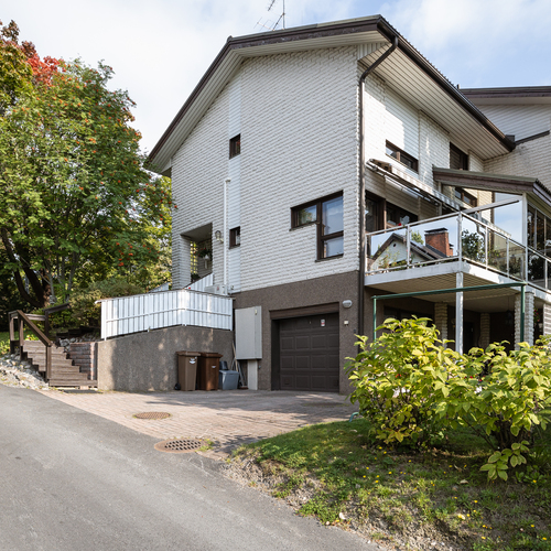 Paritalo, Kallioisenkatu 6, Tampere, Huikas, 4-5h, k, takkahuone, 2x wc, ph, s, khh,  parveke, autotalli, 126,50 m², 422 000,00 €