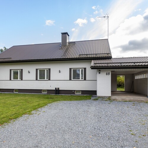 Omakotitalo, Koskenmäenkatu 68, Nokia, Koskenmäki, 5h, k, kph/s, khh, 2x eril.wc, aula, puku.h, ak, 144,00 m², 249 000,00 €