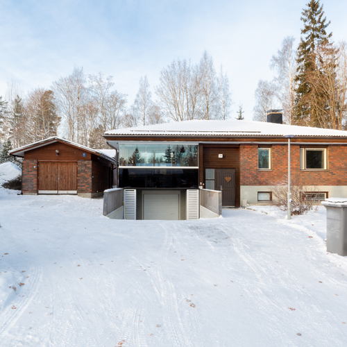 Omakotitalo, Pähkinämäentie 18, Nokia, Keho, 6h, k, kph, s, wcx2, vh, autotalli x3, p, 126 m², 349 000 €