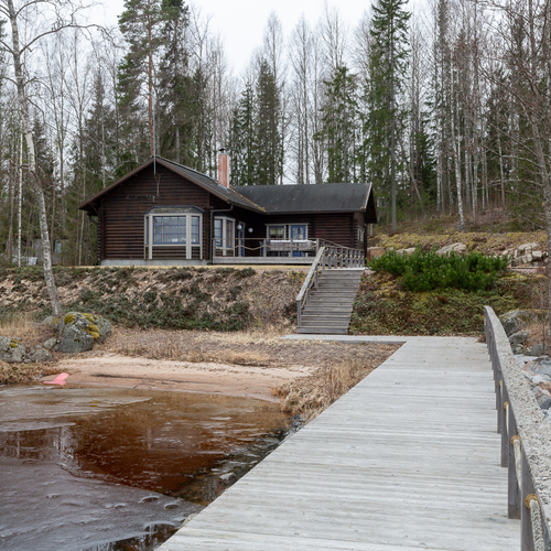 Mökki tai huvila, Seurakunnantie 20, Hämeenkyrö, Kontusaari, 2mh, k, tupak, wc, kph/wc, khh, s, et,parvi, terassi, 100,90 m², 259 000 €