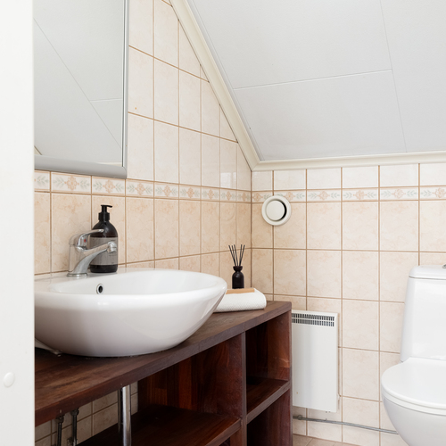 Yläkerran wc