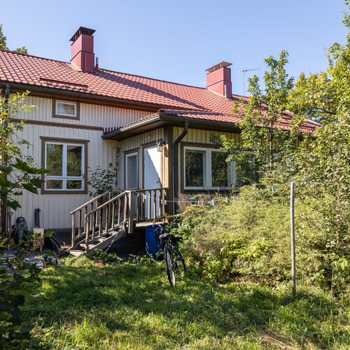 Paritalo, Erätie 19 A, Tampere, Viinikka, 4-5 h, k, 2 x wc, s, ph, varastotilat, 90 m², 168 000 €