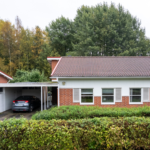 Paritalo, Tohlopinkatu 38, Tampere, Tohloppi, 3h, k, takkahuone, ph, s, kht, 2 x wc, ak, varasto, terassi, 93 m², 249 000 €