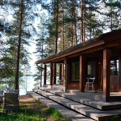 uusi sauna/takkatupa