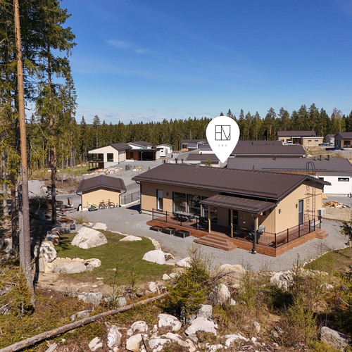 Omakotitalo, Kiertoradankatu 12, Nokia, Harjuniitty, 5h, k, khh, kph, s, 2 wc, arkiet, ak, 125,50 m², 398 000 €